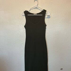 Elegant Black Sleeveless Dress